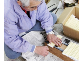 赤ちゃん筆の糸締め